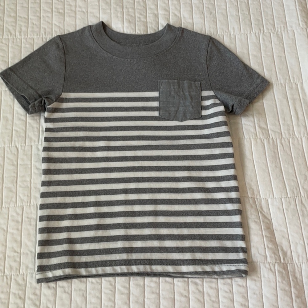 🌵Cat and Jack Striped T
